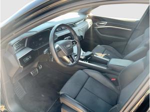 Audi Q8 e-tron 55 e-tron quattro S line ❗️Anschlussgarantie❗️