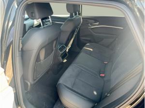Audi Q8 e-tron 55 e-tron quattro S line ❗️Anschlussgarantie❗️