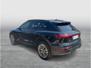Audi Q8 e-tron 55 e-tron quattro S line ❗️Anschlussgarantie❗️