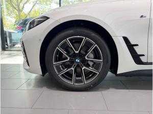 BMW i4 xDrive40 M Sportpaket DAB Tempomat Klimaaut.