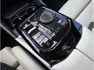 BMW 550 550e xDrive Tou M Sport AHK PANO Ad.Fahr.Pro B&W