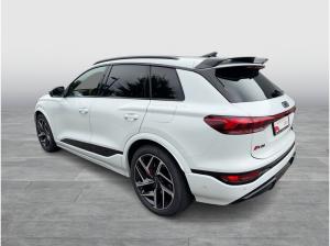 Audi SQ6 e-tron Carbon/Matrix/Luftf./360°/Pano/HuD/AHK/21Zoll
