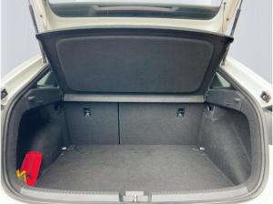 Volkswagen Taigo 1.0 TSI R-Line DSG Matrix-LED Kamera Sitzhzg