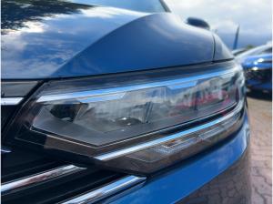 Volkswagen Passat Variant 1.5 TSI Business DSG LED Kamera