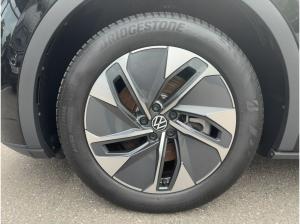 Volkswagen ID.5 Pro IQ.Light Panoramadach Ganzjahresreifen