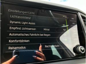 Skoda Karoq BALANCE 2.0TDI MATRIX.NAV.DSG.AHK.AMBIENTE.DAB+