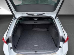 Skoda Octavia Combi 2.0 TDI *GEWERBE*SOFORT* l DSG l MATRIX l AHK l NAVI l KESSY l 360° l HUD l
