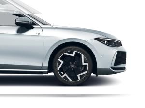 Volkswagen Passat R-Line 1,5 l eHybrid DSG⚡🚗🔌