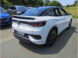 Volkswagen ID.5 GTX 4M*WÄRMEPUMPE*IQ.LIGHT*AHK*PANO*KAMERA*NAVI*KLIMA