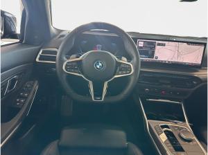 BMW 330 e Touring M Sport AHK sofort verfüg.