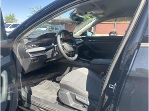 Skoda Superb Selection 2.0l TDI DSG * RFK SHZ NAVI AHK