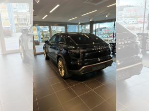 Porsche Macan 4