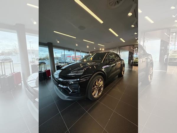 Porsche Macan 4