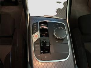 BMW 320 i Touring M Sport AHK LiveCockpitProf Kamera