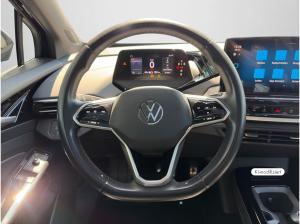 Volkswagen ID.5 Pro 82 kWh MATRIX PANO ACC CARPLAY