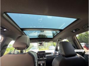 Volkswagen T-Roc R-Line 2.0 TSI 4M PANO AHK MATRIX RFK ASSIST