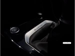 Volkswagen T-Roc R-Line 2.0 TSI 4M PANO AHK MATRIX RFK ASSIST