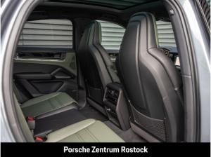 Porsche Cayenne E-Hybrid Coupe Black Edition