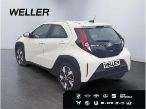 Toyota Aygo X 5-Türer Active 1,5 l Hybrid Stufenlose Automatik Sitzheizung