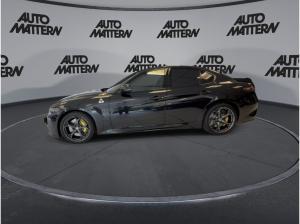 Alfa Romeo Giulia 2.9 V6 Bi-Turbo Quadrifoglio Oro +Akrapovic