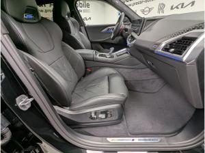 BMW XM 50e AHK Driv Prof. HK Sound Massage