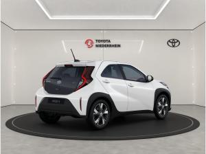Toyota Aygo X 5-Türer Active + SITZHEIZUNG 1,5 l Hybrid PFLEGEDEAL