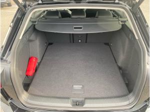 Volkswagen Golf Variant 1.5 eTSI GOAL DSG AHK Navi ACC LED RFK