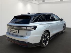 Volkswagen ID.7 Tourer GTX 4Motion 250kW - Pano SHZ IQ.Drive AHK HUD Navi Area View Matrix-LED PDC Wärmepumpe