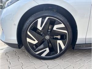Volkswagen ID.7 Tourer GTX 4Motion 250kW - Pano SHZ IQ.Drive AHK HUD Navi Area View Matrix-LED PDC Wärmepumpe