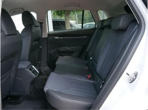 Skoda Elroq 60*ACC*PDC*LED*SHZ*KAMERA*TEMPOMAT*KLIMA*SMARTLINK*EL-HECKKLAPPE*19-ZOLL