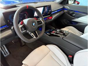 BMW M5 Touring M Drivers Package DA/PA Prof PANO B/W