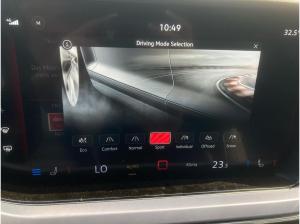 Volkswagen Touareg R-LINE BLACK STYLE 3.0TDI NP.117T AHK.AREA-VIEW.NAVI.HUD.PANO.LUFT