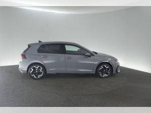 Volkswagen Golf VIII 1.5 TSI R-Line / SOFORT VERFÜGBAR !