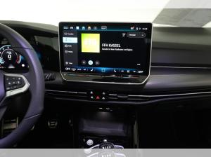 Volkswagen Golf VIII 1.5 TSI R-Line / SOFORT VERFÜGBAR !