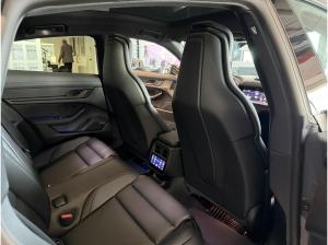 Porsche Taycan Black Edition