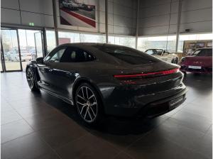 Porsche Taycan Black Edition