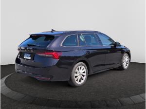 Skoda Octavia Combi Selection  2,0 TDI DSG AHK/ACC/LED