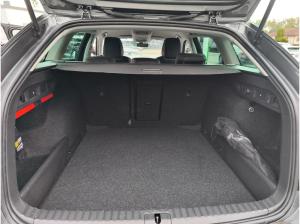 Skoda Octavia Combi Selection  2,0 TDI DSG AHK/ACC/LED
