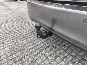 Skoda Octavia Combi Selection  2,0 TDI DSG AHK/ACC/LED