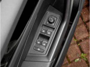 Volkswagen T-Roc 1.5 TSI R-Line DSG AHK KAMERA ACC LED KLIMA NAVI