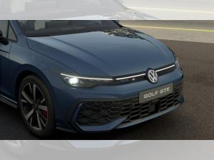 Volkswagen Golf GTE 1.5 eHybrid DSG Black Style Matrix AHK Leder Navi ACC HuD