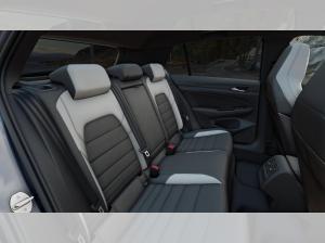 Volkswagen Golf GTE 1.5 eHybrid DSG Black Style Matrix AHK Leder Navi ACC HuD