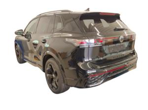 Volkswagen Tiguan R-LINE BLACK 1.5 eTSI DSG AHK LED+ 5J.GAR