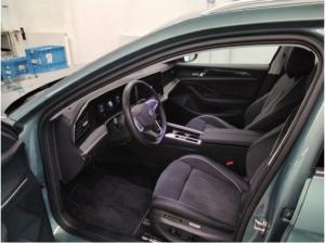 Volkswagen Passat Variant Business 1.5 eTSI AHK EL-HECKKL.