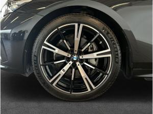 BMW 540 540d xDrive Touring Aut. M-Paket AHK Pano LED Navi