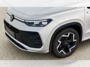 Volkswagen Tayron R-Line 1.5 eTSI 150 PS DSG *AHK*7-SITZE*NAV*HD-MATRIX*LEDER*WKR*66.445€