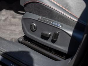 Volkswagen ID.7 Tourer GTX, AHK, Panoramadach, LED-Matrix, Navi, App-Connect, Area View inkl. Rückfahrkamera