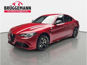 Alfa Romeo Giulia 2,9 V6 BI-TURBO QUADRIFOGLIO ORO