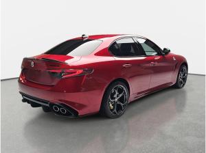 Alfa Romeo Giulia 2,9 V6 BI-TURBO QUADRIFOGLIO ORO