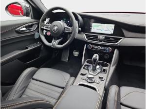 Alfa Romeo Giulia 2,9 V6 BI-TURBO QUADRIFOGLIO ORO